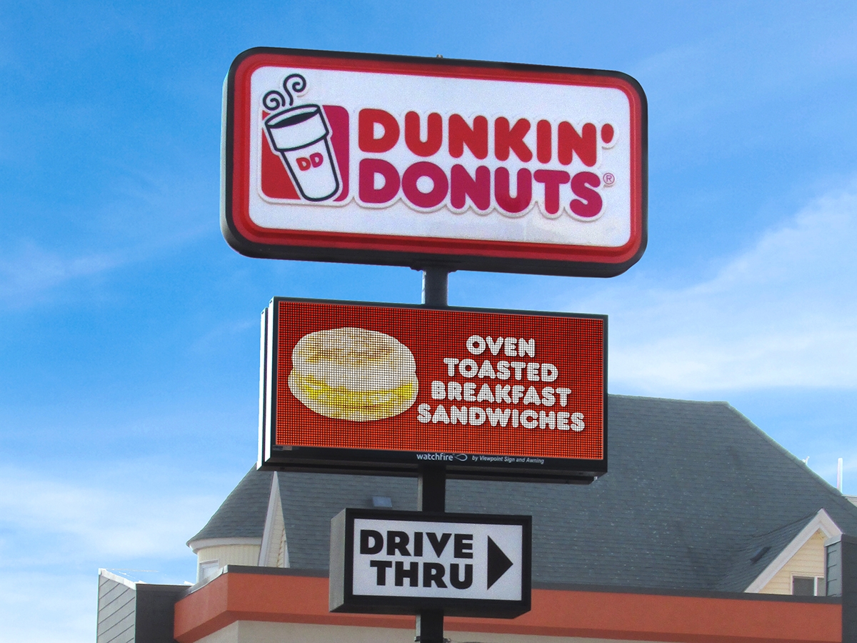 Dunkin'; 19mm, 3'4" x 7'3", Everett, MA