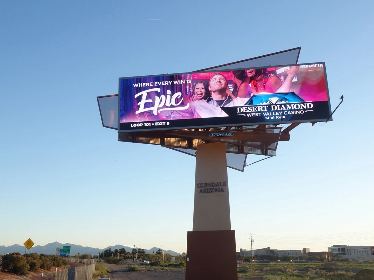 Lamar Advertising Co.; 19mm, 14' x 48', Glendale, AZ